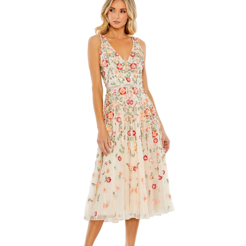 Mac Duggal #5527 Brand New W/Tags Designer MIDI Embroidered dress